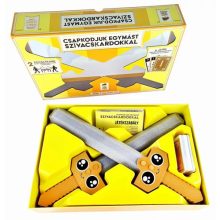 Csapkodjuk egymást szivacskardokkal társasjáték